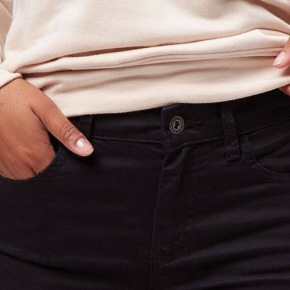 NWT Prana Women's Oday Skinny Jeans in Black Out - Size 4 - Picture 11 of 13